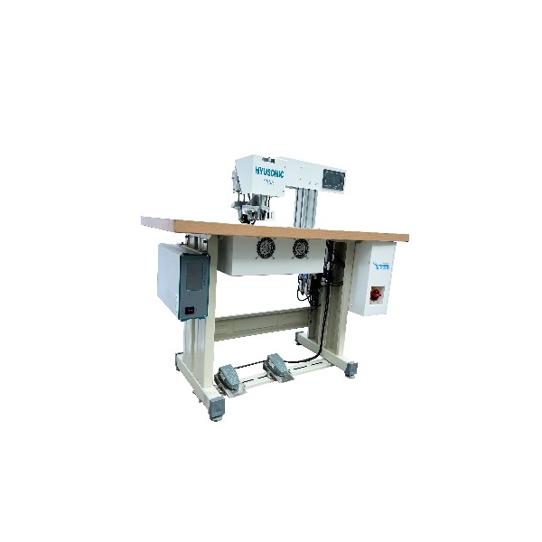 Ultrasonic lace sealing machine